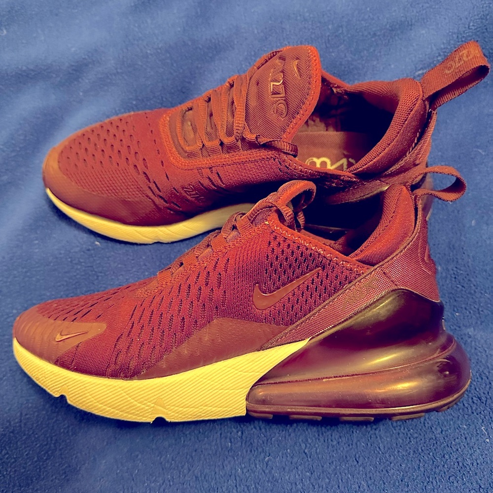 Nike Air Max  270